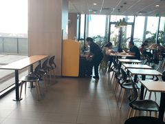 -麦当劳(三亚凤凰机场店)