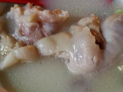 -雷祖芳老妈蹄花店