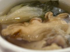 花膠鸡脚炖汤-龙的酒楼·手工早茶·顺德菜(近良路店)