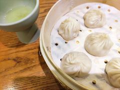 鲜肉小笼-苏小柳手工点心(人民广场分院)