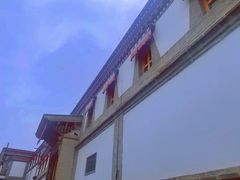 -塔尔寺游客服务中心