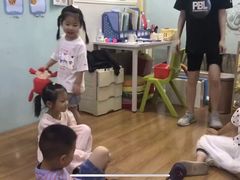 -i2青少儿英语(爱加星悦荟店)