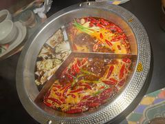 -廖掌柜·重庆鲜货火锅(上海首店)