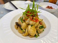 -金沙滩海鲜餐厅·海肠捞饭·手工水饺·无预制菜(梅江龙水园店)