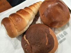 奶油牛角面包-新侨三宝乐面包店(崇文门店)