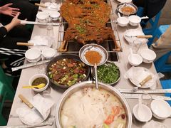 -去吃小龙虾·江湖菜·烧烤(南滨路店)