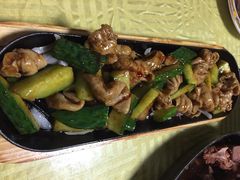 大梁骨头馆(友好广场店)-大梁骨头馆·酱骨老菜(友好店)
