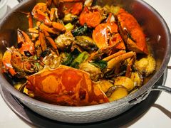 -七欣天香辣蟹火锅(闵行浦江欢乐颂店)