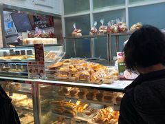 面包甜点陈列柜-白玉兰食品(甜云店)