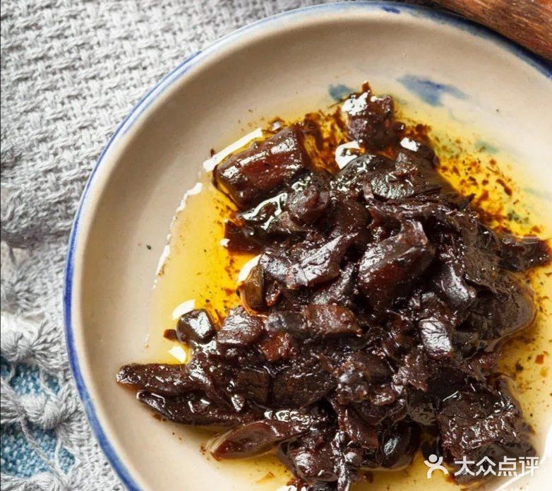 味道香甜可口,吃上一口便是让人三月不知肉味也不夸张!