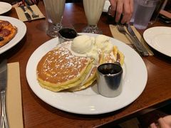 -Pancakes on the rocks(Darling Harbour)