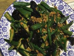 -赵记煎饼卷大葱(东岳店)