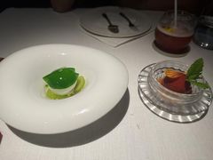 -弦月窗LUNETTE BY AMANDA(复兴路店)