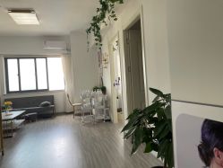 -凡碧诗毛孔收细
