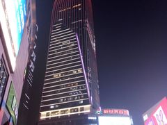 -观音桥步行街