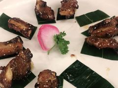 -刘姐啤酒鱼民族演艺餐厅(西街总店)
