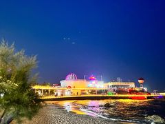 -北戴河碧螺塔海上酒吧公园