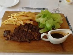 -火车头法国西餐厅