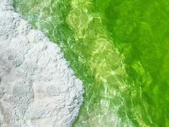 -察尔汗盐湖