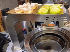 -围炉肉舍•炭烤活鳗•丹东海鲜烤肉(步行街店)