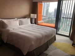 -珠海拱北口岸希尔顿欢朋酒店