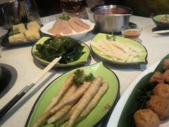 -一叶一世界·素食餐厅(锦华万达店)