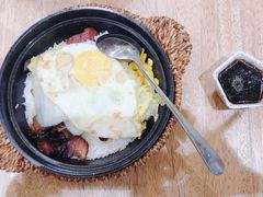腊味煲仔饭-堂屋糖水店(愚园店)