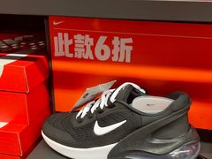 -NIKE上海青浦优选体验店