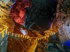 -八奇洞景区