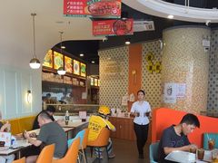 -维园港式茶餐厅(龙岗盛平店)