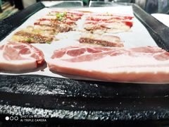 -烤路里·韩国品质自助烤肉(石路天虹4号店)