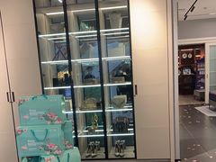 -索菲亚全屋定制衣柜橱柜家具(金源居然之家世纪购物中心店)