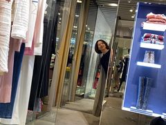 -香港ELEMENTS圆方