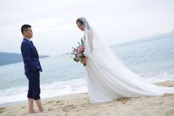 -巴黎婚纱摄影工作室