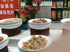 -新艺自助美食城(中山路店)