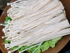 -锅来乐地锅鸡(安亭店)