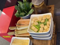 -井格重庆火锅(西直门凯德Mall店)