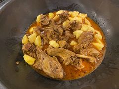 -靠山屯东北铁锅炖(东北菜，古美西路店)