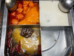 -海底捞火锅(杭州萧山宝龙广场店)