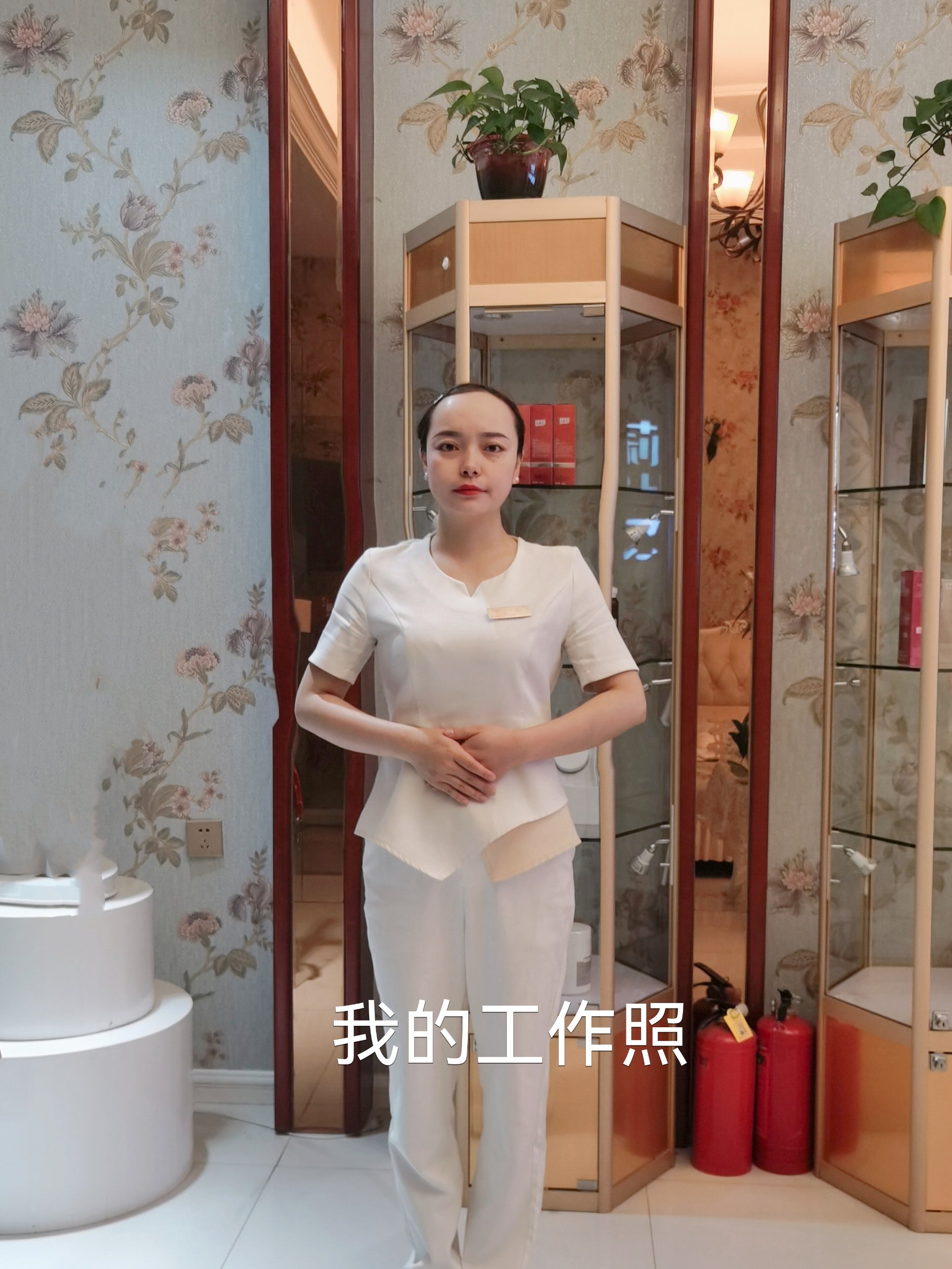 美容师工作照片图片