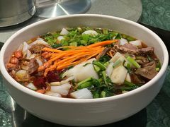 -湖泉水云间餐厅·弥勒地道菜(B座店)