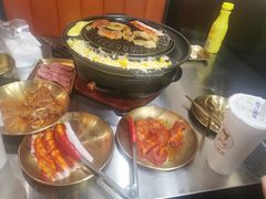 -胡悦里韩式烤肉(芝罘万达广场店)