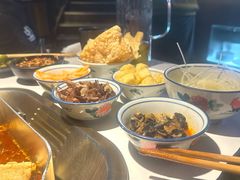 -九鼎轩脆毛肚火锅(南京东路店)