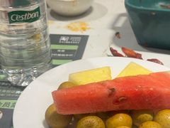 -金马门国际美食百汇(珞喻路店)