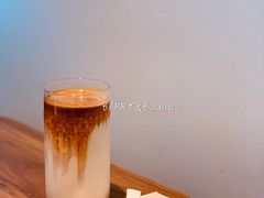 -Line 咖啡(石厦花园店)