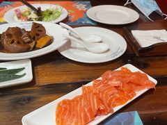 -四海一家自助餐(益田假日广场店)