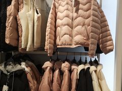 -hotwind热风(中贸广场店)