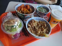-吉野家(秀谷店)