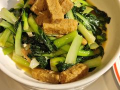 -亲回家吃饭餐厅(黄陂店)