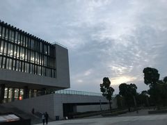 -泰州学院济川路校区-图书馆